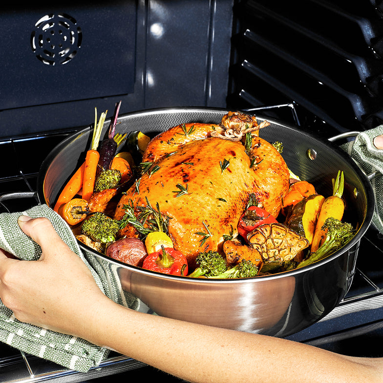 Hybrid Deep Sauté Pan/Chicken Fryer with Lid, 7-Qt - Image 3
