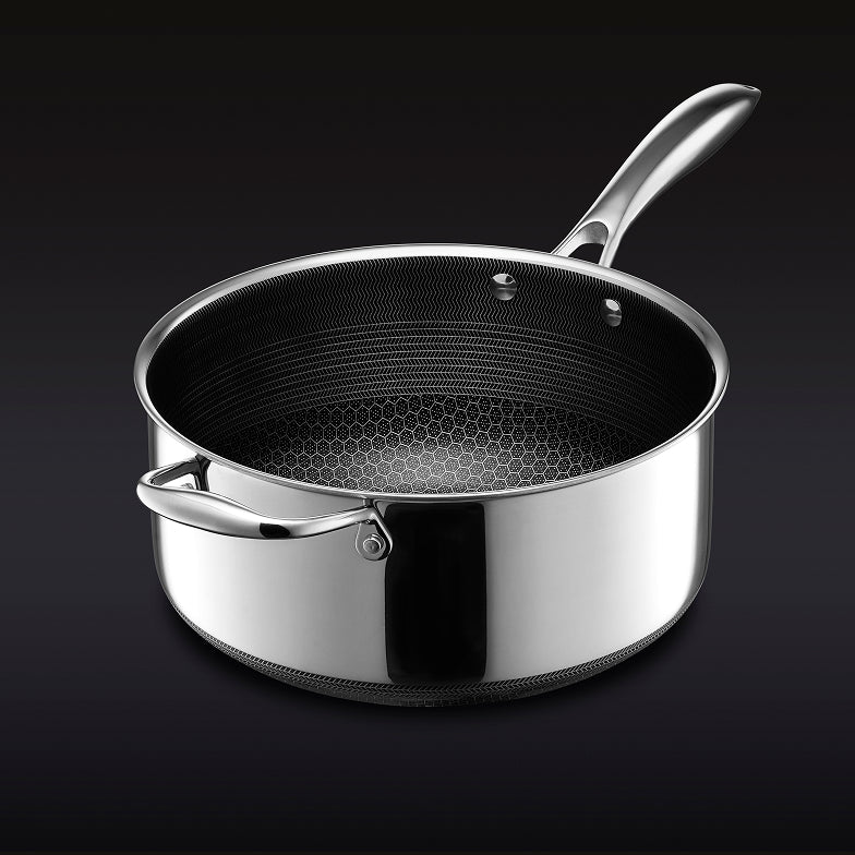 Hybrid Saucepan with Lid, 5-Qt - Image 4