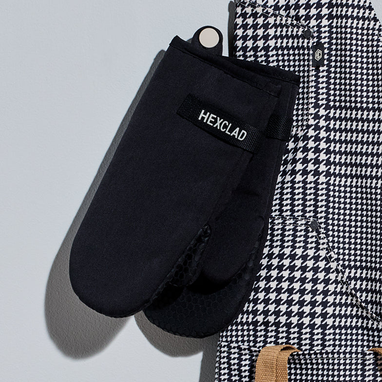 Eco Modern Oven Mitt Set - Onyx - Image 6